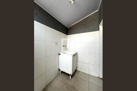 Casa para alugar com 50m², 1 quarto e sem vagaÁrea de Serviço