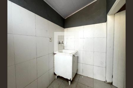 Casa para alugar com 50m², 1 quarto e sem vagaÁrea de Serviço