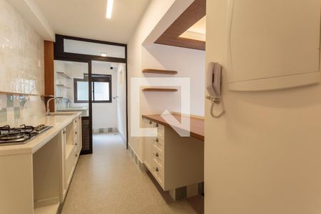 Apartamento à venda com 72m², 1 quarto e 2 vagas Apartamento à venda com 72m², 1 quarto e 2 vagasCozinha