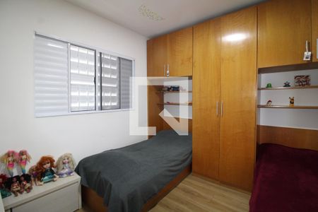 Casa à venda com 144m², 3 quartos e 2 vagasQuarto 2