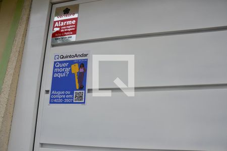 Casa à venda com 221m², 4 quartos e 4 vagasFachada