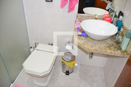 Casa à venda com 221m², 4 quartos e 4 vagasQuarto 4