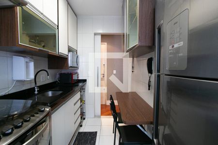 Apartamento à venda com 52m², 2 quartos e 1 vaga Apartamento à venda com 52m², 2 quartos e 1 vagaCozinha