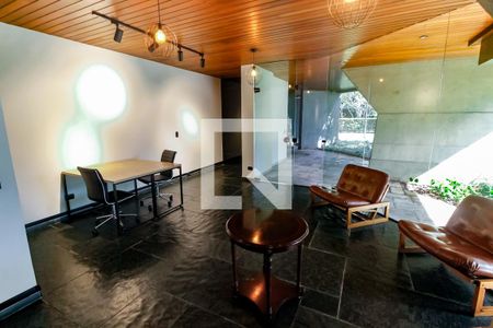 Apartamento à venda com 198m², 4 quartos e 3 vagas Apartamento à venda com 198m², 4 quartos e 3 vagasÁrea comum - Salão de festas