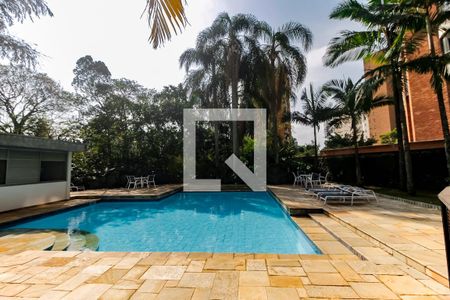 Apartamento à venda com 198m², 4 quartos e 3 vagas Apartamento à venda com 198m², 4 quartos e 3 vagasÁrea comum - Piscina