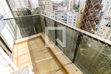 Apartamento à venda com 198m², 4 quartos e 3 vagas Apartamento à venda com 198m², 4 quartos e 3 vagasVaranda - Suíte 1