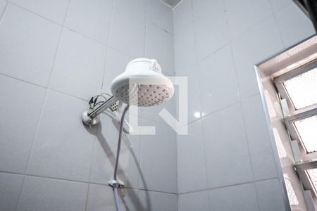 Casa à venda com 210m², 3 quartos e 2 vagasBanheiro