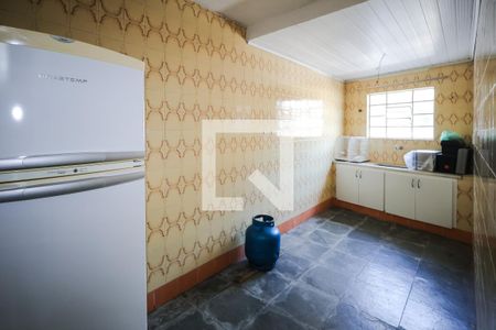 Casa à venda com 210m², 3 quartos e 2 vagasEdícula