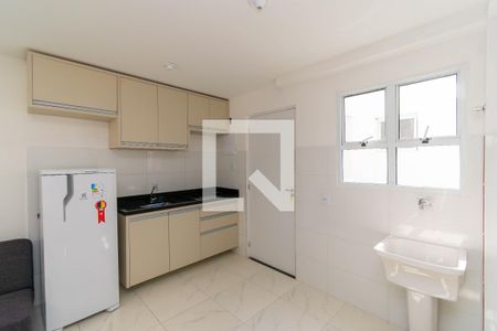 Studio para alugar com 25m², 1 quarto e sem vaga Studio para alugar com 25m², 1 quarto e sem vagaCozinha e Área de Serviço