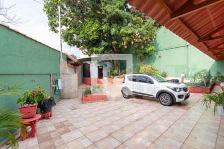 Casa à venda com 301m², 3 quartos e 3 vagasQuintal