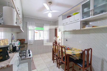 Casa à venda com 301m², 3 quartos e 3 vagasCozinha