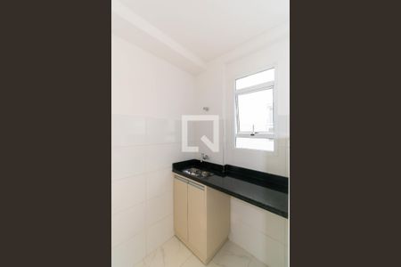 Apartamento para alugar com 37m², 2 quartos e sem vaga Apartamento para alugar com 37m², 2 quartos e sem vagaÁrea de Serviço