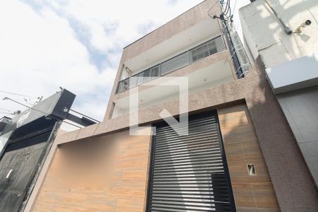 Studio para alugar com 30m², 1 quarto e sem vaga Studio para alugar com 30m², 1 quarto e sem vagaFachada