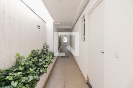 Studio para alugar com 30m², 1 quarto e sem vaga Studio para alugar com 30m², 1 quarto e sem vagaCondomínio