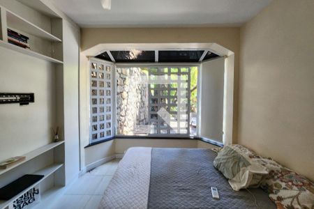 Casa à venda com 600m², 6 quartos e 3 vagas Casa à venda com 600m², 6 quartos e 3 vagasCasa 2 - Suíte 2