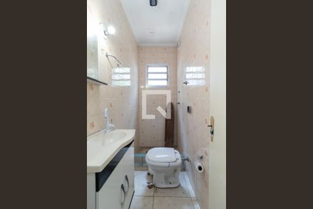 Casa para alugar com 400m², 5 quartos e 5 vagasEdícula - Banheiro