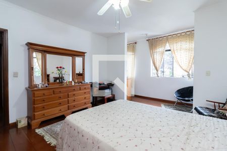 Casa para alugar com 400m², 5 quartos e 5 vagasSuíte