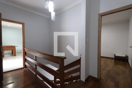 Casa à venda com 352m², 5 quartos e 2 vagasHall dos quartos