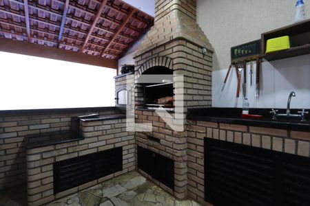 Casa à venda com 352m², 5 quartos e 2 vagasEspaço Gourmet