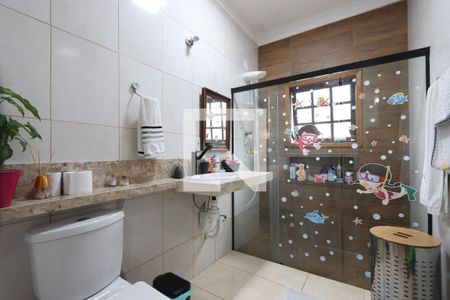 Casa à venda com 352m², 5 quartos e 2 vagasBanheiro Social