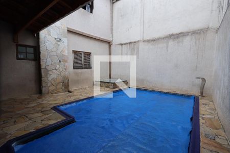 Casa à venda com 352m², 5 quartos e 2 vagasPiscina