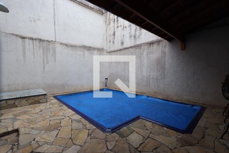 Casa à venda com 352m², 5 quartos e 2 vagasPiscina