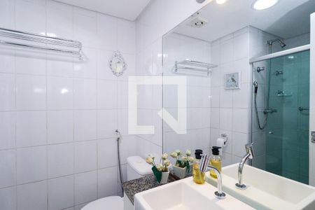 Casa de condomínio para alugar com 108m², 3 quartos e 2 vagasBanheiro