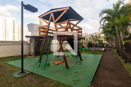 Casa de condomínio para alugar com 108m², 3 quartos e 2 vagasÁrea comum - Playground