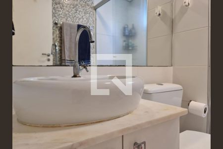 Apartamento à venda com 84m², 3 quartos e 1 vagaBanheiro da Suíte