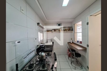 Apartamento à venda com 84m², 3 quartos e 1 vagaCozinha