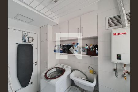 Apartamento à venda com 84m², 3 quartos e 1 vagaÁrea de Serviço