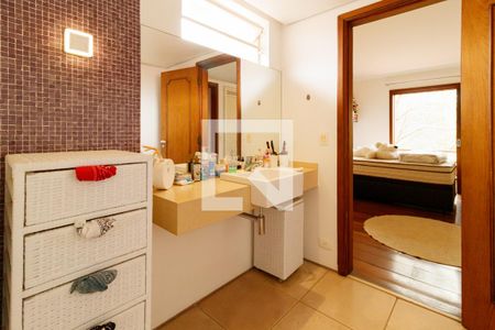 Casa à venda com 330m², 3 quartos e 4 vagas Casa à venda com 330m², 3 quartos e 4 vagasSuíte 1