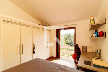 Casa à venda com 330m², 3 quartos e 4 vagas Casa à venda com 330m², 3 quartos e 4 vagasSuíte 2