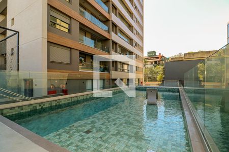 Apartamento à venda com 100m², 2 quartos e 2 vagasÁrea comum - Piscina