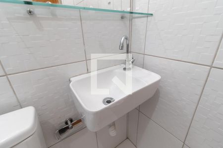 Casa para alugar com 65m², 3 quartos e 1 vagaBanheiro 1