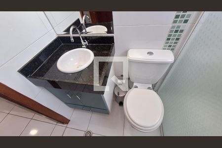 Apartamento para alugar com 122m², 3 quartos e 1 vaga Apartamento para alugar com 122m², 3 quartos e 1 vagaBanheiro social