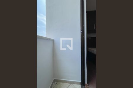 Apartamento para alugar com 67m², 1 quarto e 1 vaga Apartamento para alugar com 67m², 1 quarto e 1 vagaSacada - Suíte