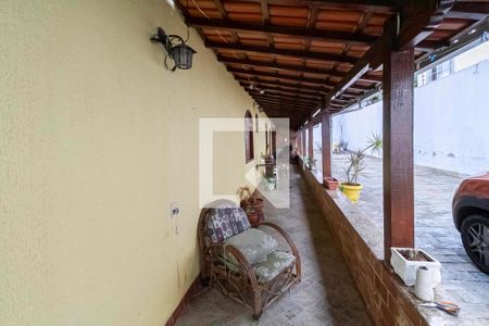 Casa à venda com 225m², 4 quartos e 4 vagasQuintal