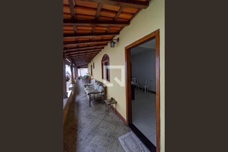 Casa à venda com 225m², 4 quartos e 4 vagasQuintal