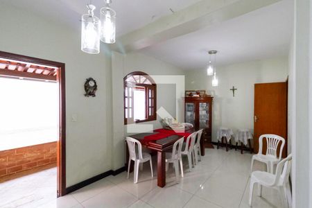 Casa à venda com 225m², 4 quartos e 4 vagasCopa