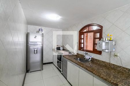 Casa à venda com 225m², 4 quartos e 4 vagasCozinha
