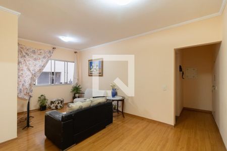 Apartamento para alugar com 70m², 2 quartos e 1 vagaSala