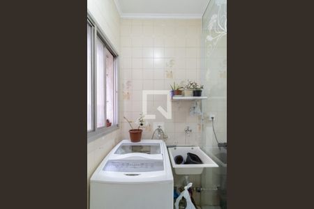 Apartamento para alugar com 70m², 2 quartos e 1 vagaÁrea de Serviço