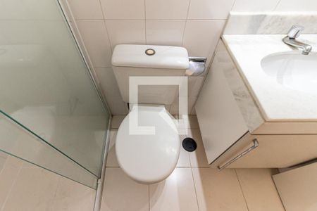 Apartamento para alugar com 55m², 2 quartos e 1 vaga Apartamento para alugar com 55m², 2 quartos e 1 vagaBanheiro da Suíte