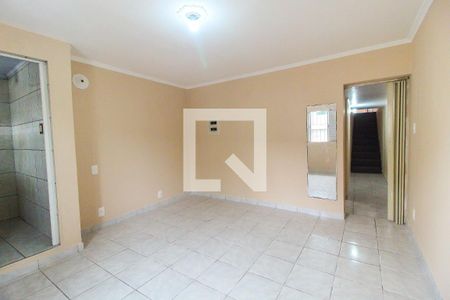 Casa para alugar com 110m², 2 quartos e 1 vagaSuíte