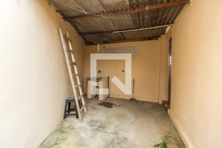 Casa para alugar com 110m², 2 quartos e 1 vagaÁrea de Serviço