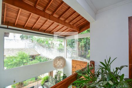 Casa à venda com 697m², 4 quartos e 10 vagasDetalhe Quartos