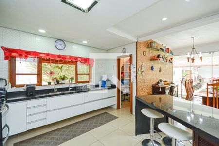 Casa à venda com 697m², 4 quartos e 10 vagasCozinha