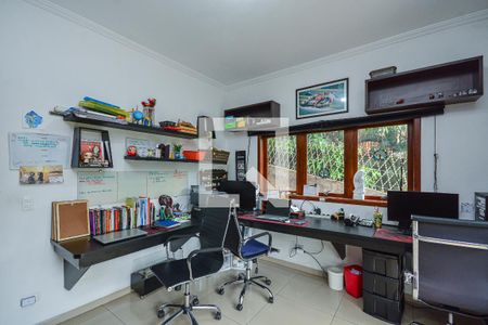 Casa à venda com 697m², 4 quartos e 10 vagasQuarto 4