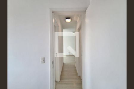 Corredor de apartamento para alugar com 2 quartos, 54m² em Vila Anglo Brasileira, São Paulo